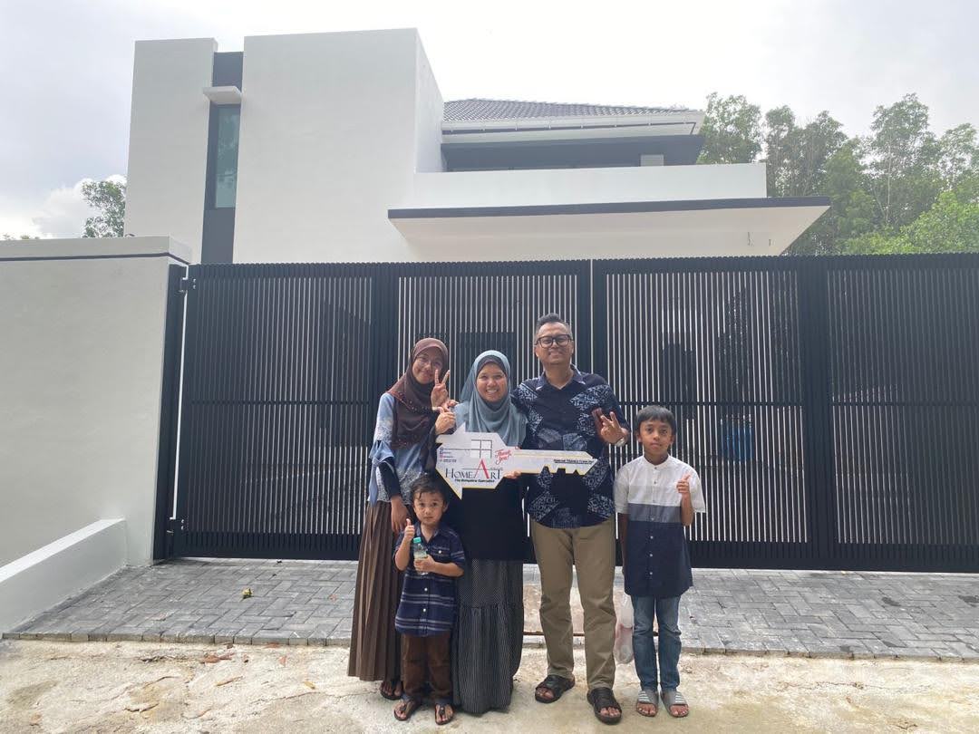 <b>En. Khairul Ikram & Pn. Wan Noraini</b><br>(Nilai Spring Villas)